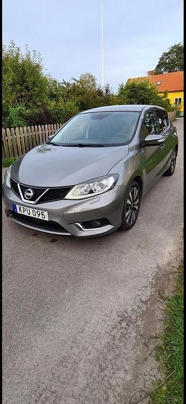 Begagnad 2015 Nissan Pulsar Halvkombi | 70 000 kr (Marknadspris) - Bild 1/4
