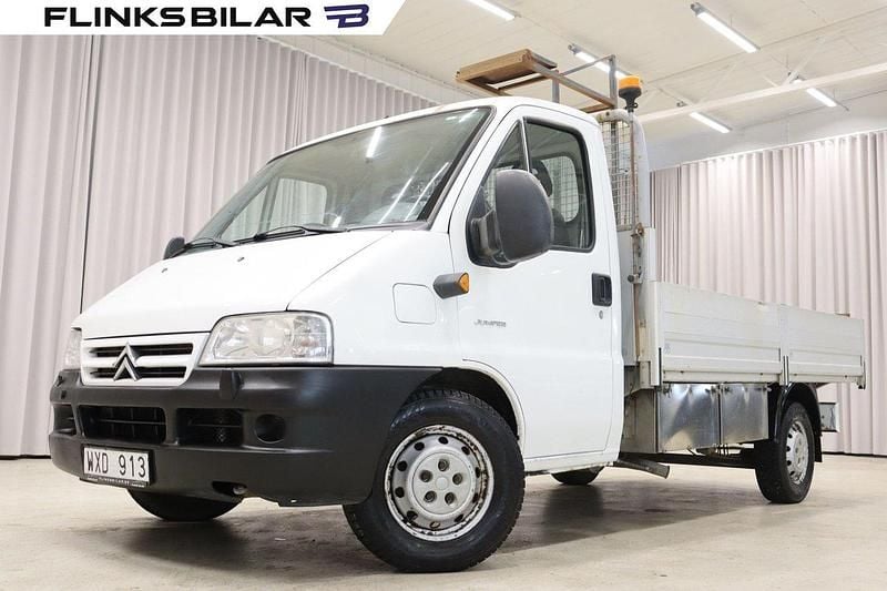 Vit Begagnad 2004 Citroën Jumper Minibuss | 79 900 kr (Marknadspris) - Bild 1/4