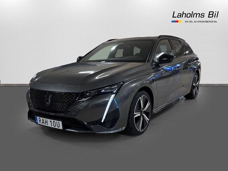 Grå platinum metallic Begagnad 2023 Peugeot 308 GT Kombi | 269 400 kr (Bra pris) - Bild 1/4