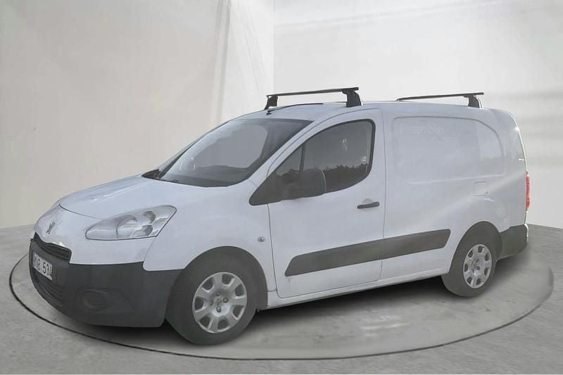 Vit Begagnad 2012 Peugeot Partner Van | 39 000 kr (Marknadspris) - Bild 1/4