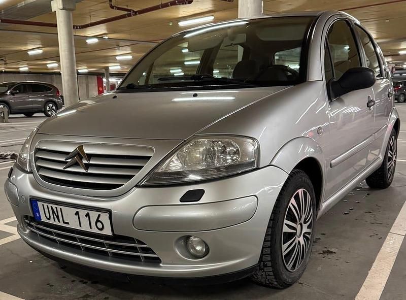 Begagnad 2004 Citroën C3 Halvkombi | 20 000 kr (Marknadspris) - Bild 1/4
