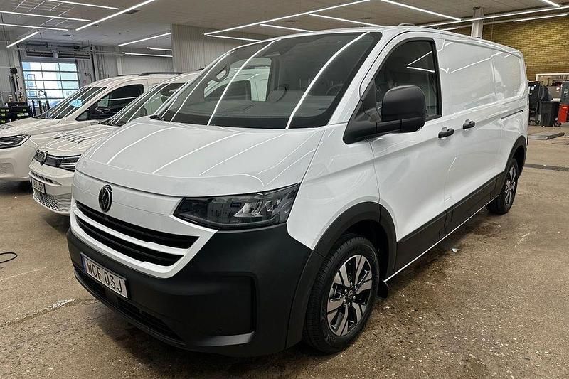 Vit (clear white) Ny 2025 VW T6.1 PanAmericana Van | 589 900 kr (Marknadspris) - Bild 1/4