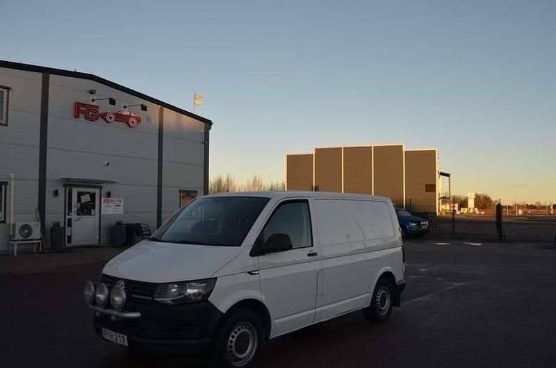 Begagnad VW T6 150 HK (110 kW) 2017 Vit Van