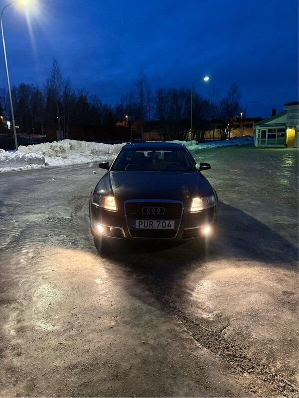 Grå Begagnad 2007 Audi A6 Kombi | 55 000 kr (Marknadspris) - Bild 1/4