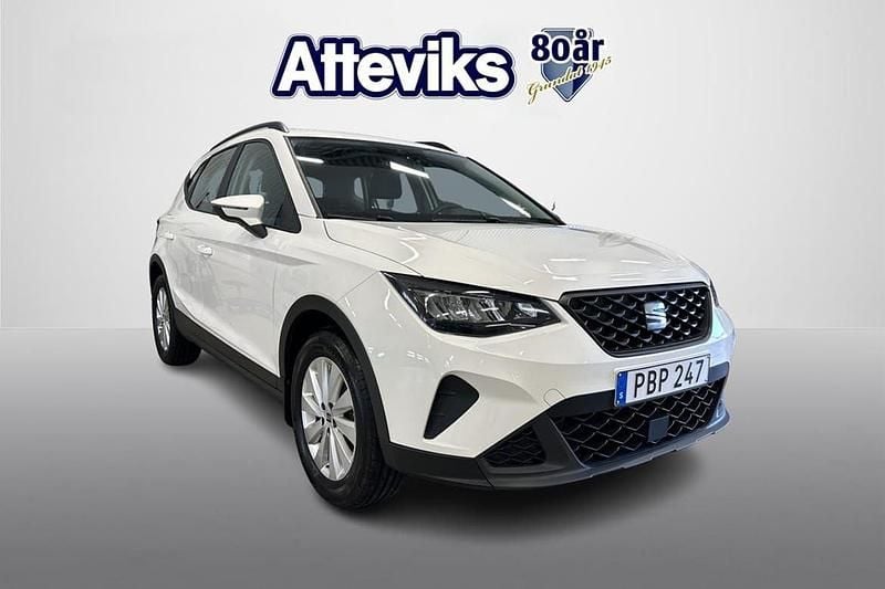 Vit Begagnad 2023 Seat Arona Style SUV | 169 900 kr (Marknadspris) - Bild 1/4
