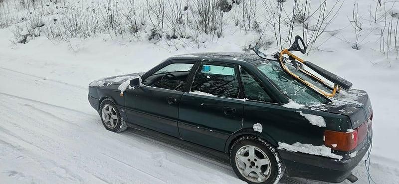 Begagnad Audi Quattro 115 HK (84 kW) 1991 Sportkupé