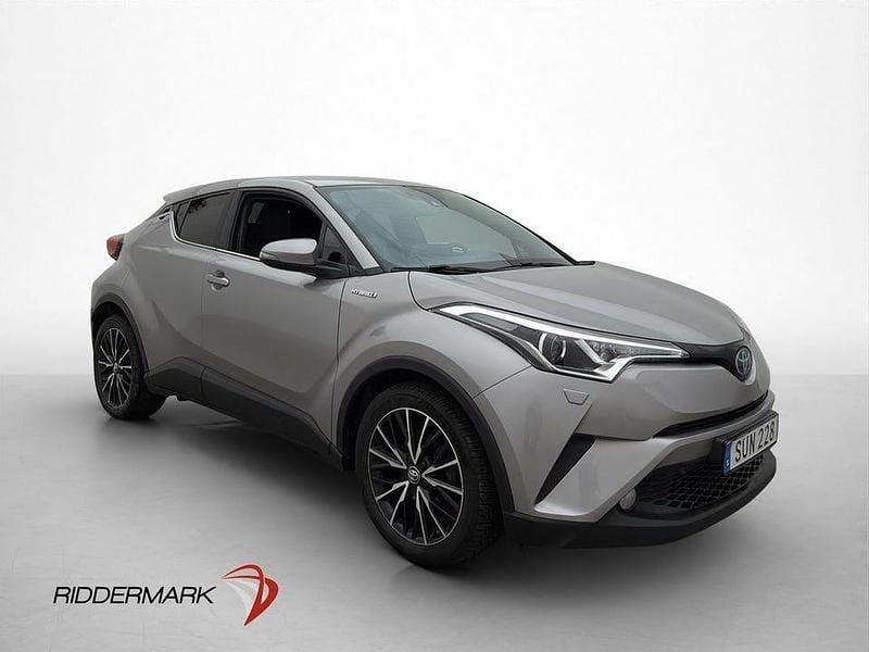 Begagnad Toyota C-HR Edition 122 HK (89 kW) 2018 Mgrå SUV