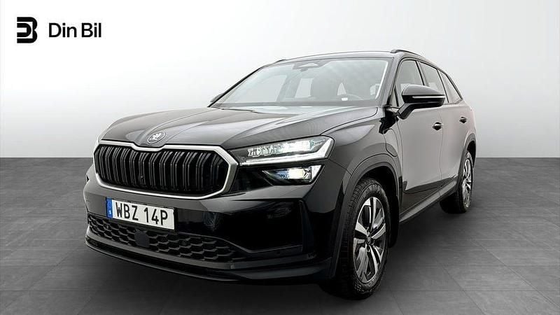 Black magic pärleffekt me Begagnad 2025 Skoda Kodiaq Selection SUV | 459 900 kr (Marknadspris) - Bild 1/4