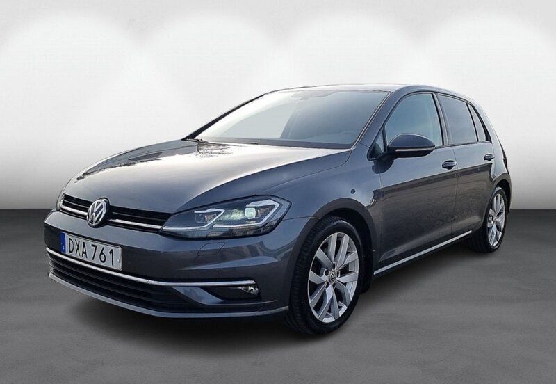 Mörkgrå (grå) Begagnad 2018 VW Golf VII GT Halvkombi | 169 900 kr (Marknadspris) - Bild 1/4