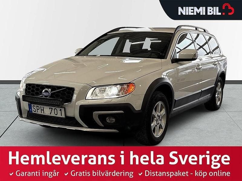 Begagnad Volvo XC70 Summum 163 HK (119 kW) 2013 Vit Kombi