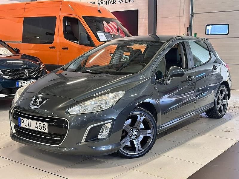 Begagnad Peugeot 308 GTi 200 HK (147 kW) 2012 Grå Halvkombi