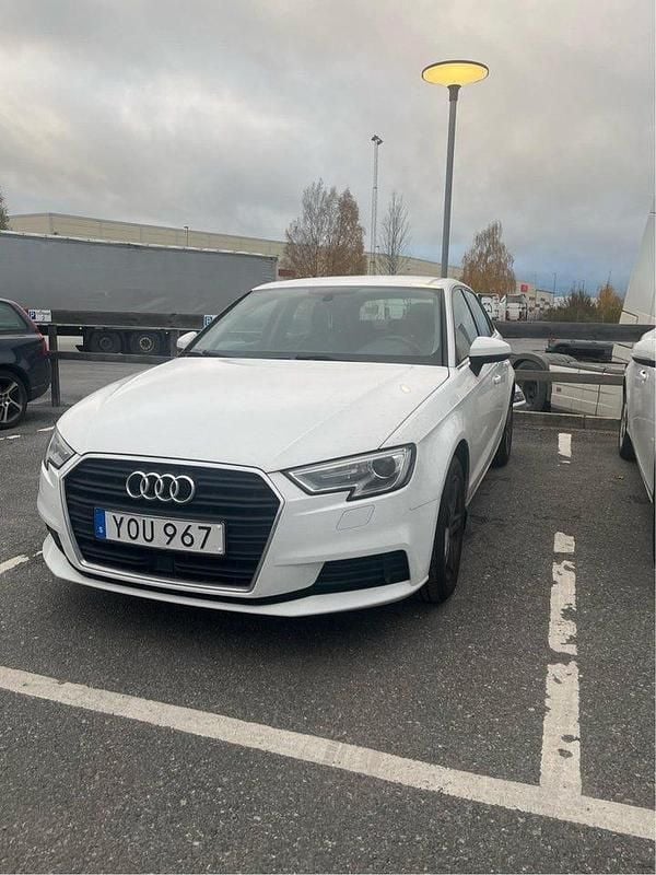 Begagnad Audi A3 Proline 116 HK (85 kW) 2018 Sedan