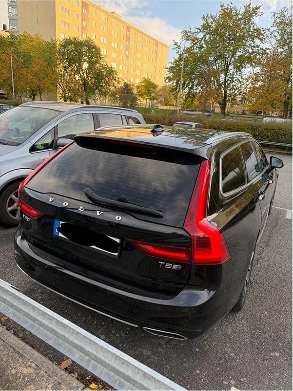Begagnad 2020 Volvo V90 Inscription Kombi | 330 000 kr (Marknadspris) - Bild 1/4