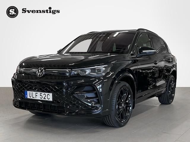Svart Ny 2025 VW Tiguan Edition SUV | 584 900 kr - Bild 1/4
