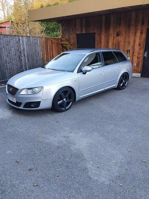 Silver Begagnad 2010 Seat Exeo Sedan | 44 000 kr - Bild 1/4