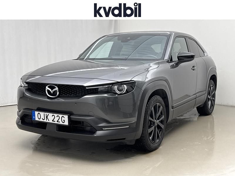 Grå Begagnad 2021 Mazda MX30 Cosmo SUV | 152 000 kr (Marknadspris) - Bild 1/3