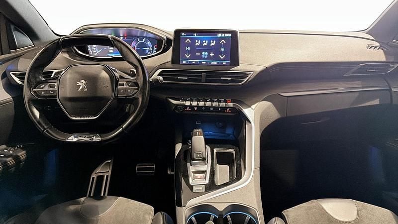 Begagnad Peugeot 5008 GT-line 181 HK (133 kW) 2017 Grön SUV