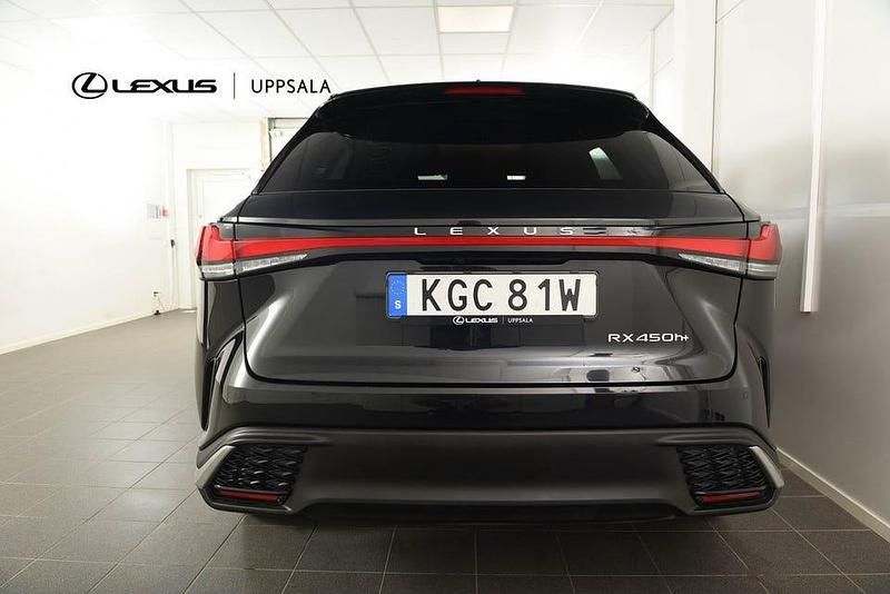Begagnad Lexus RX450h+ Sport Design Packet 309 HK (227 kW) 2024 Svart metallic SUV