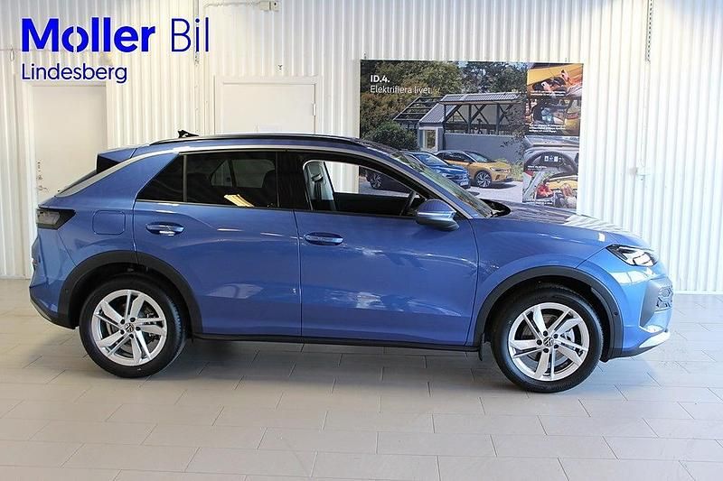 Ny VW T-Roc 150 HK (110 kW) 2026 Blå SUV