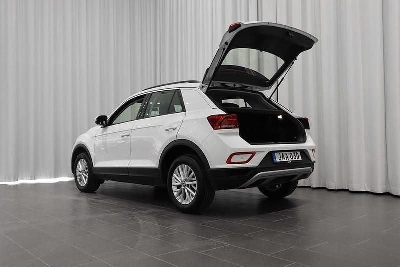 Begagnad VW T-Roc 150 HK (110 kW) 2023 Vit SUV