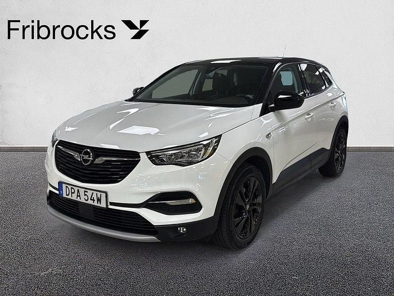 Vit Begagnad 2021 Opel Grandland X Design Edition SUV | 189 900 kr (Marknadspris) - Bild 1/4