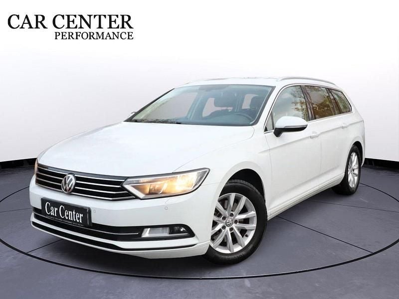 Vit Begagnad 2015 VW Passat Kombi | 159 900 kr (Marknadspris) - Bild 1/4