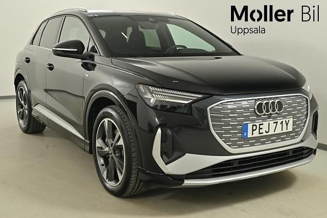Mytsvart metallic Begagnad 2025 Audi Q4 e-tron S-Line SUV | 599 900 kr - Bild 1/4