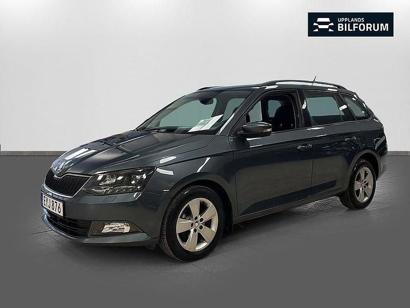 Begagnad Skoda Fabia Elegance 90 HK (66 kW) 2015 Silver Kombi