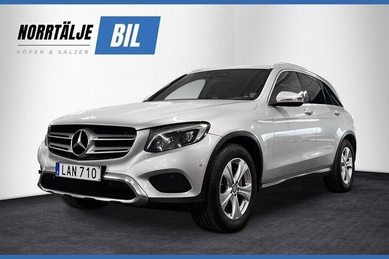 Silver Begagnad 2015 Mercedes GLC220 SUV | 249 900 kr (Superpris) - Bild 1/3