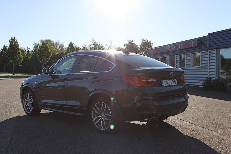 Begagnad BMW X4 M Sport 258 HK (189 kW) 2017 Grå SUV