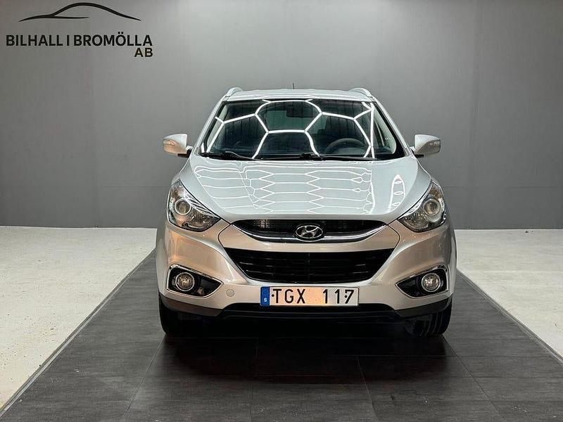 Silver Begagnad 2012 Hyundai ix35 SUV | 94 900 kr (Marknadspris) - Bild 1/4