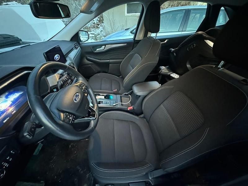 Begagnad Ford Kuga 225 HK (165 kW) 2021 SUV