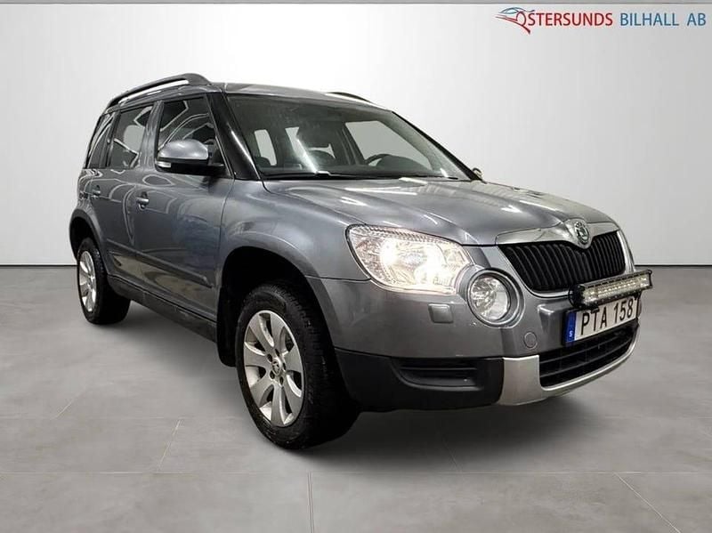 Grå Begagnad 2012 Skoda Yeti Ambition SUV | 89 900 kr (Marknadspris) - Bild 1/4