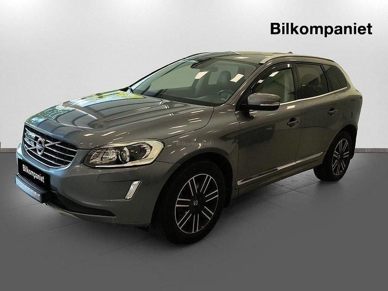 Grå Begagnad 2017 Volvo XC60 Standard SUV | 259 800 kr (Marknadspris) - Bild 1/4