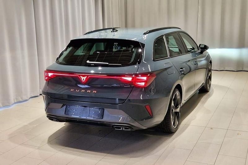 Ny Cupra Leon 151 HK (111 kW) 2025 Blå