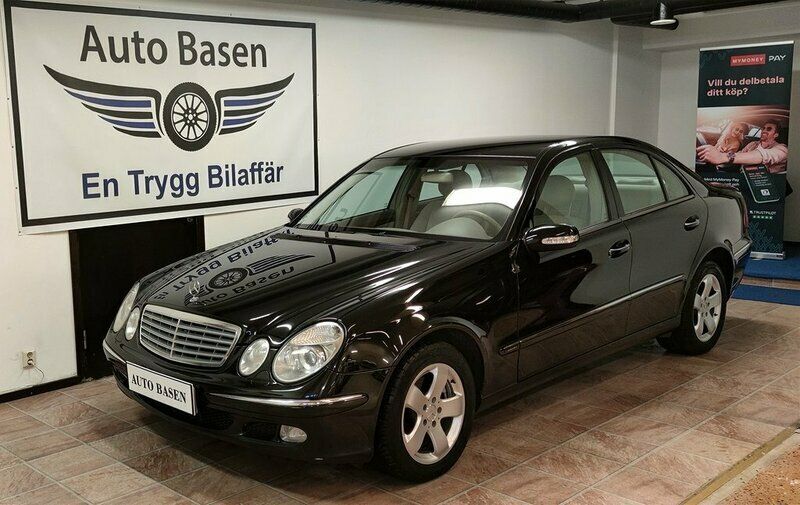 Svart Begagnad 2003 Mercedes E320 Sedan | 54 000 kr (Marknadspris) - Bild 1/4