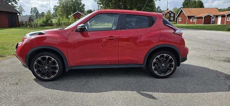 Röd Begagnad 2017 Nissan Juke SUV | 85 000 kr (Bra pris) - Bild 1/4