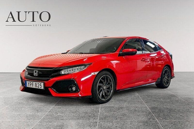 Röd Begagnad 2017 Honda Civic Sport Plus Halvkombi | 184 900 kr (Marknadspris) - Bild 1/4