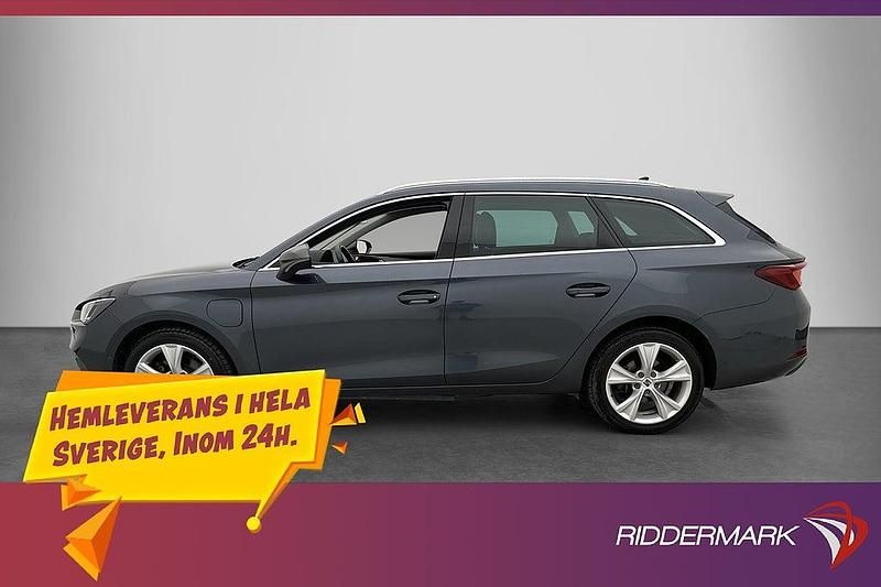 Begagnad Seat Leon FR Sport 204 HK (150 kW) 2021 Grå Kombi