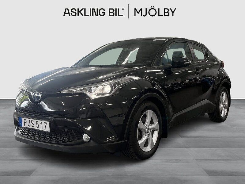 Svart Begagnad 2017 Toyota C-HR Active SUV | 169 000 kr (Lite dyr) - Bild 1/3