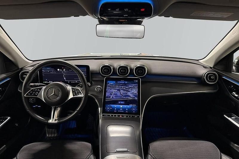 Begagnad Mercedes C220 200 HK (147 kW) 2024 Silver