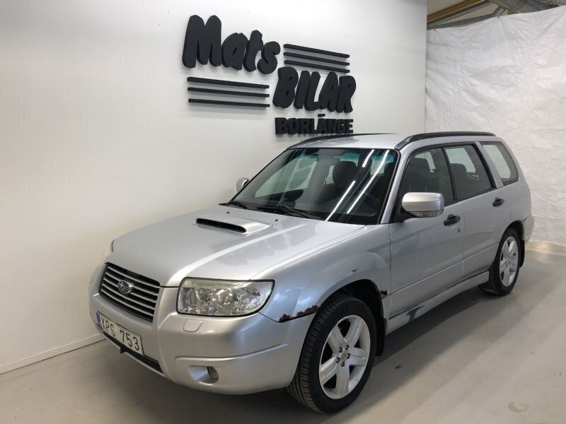 Silver Begagnad 2006 Subaru Forester SUV | 39 900 kr (Lite dyr) - Bild 1/4