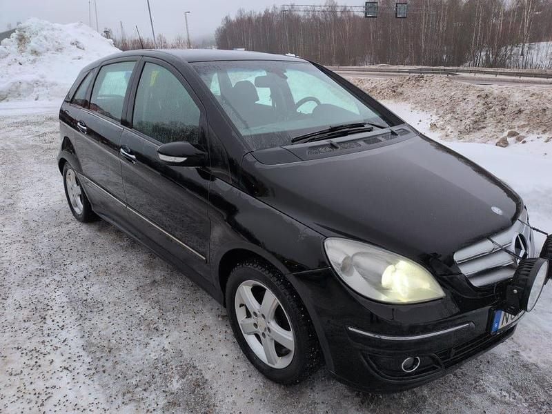 Begagnad Mercedes B170 116 HK (85 kW) 2008 Minibuss
