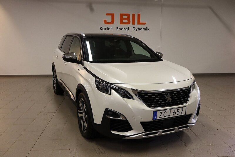 Flerfärgad (flerf) Begagnad 2017 Peugeot 5008 Business-Line Minibuss | 234 900 kr (Marknadspris) - Bild 1/4
