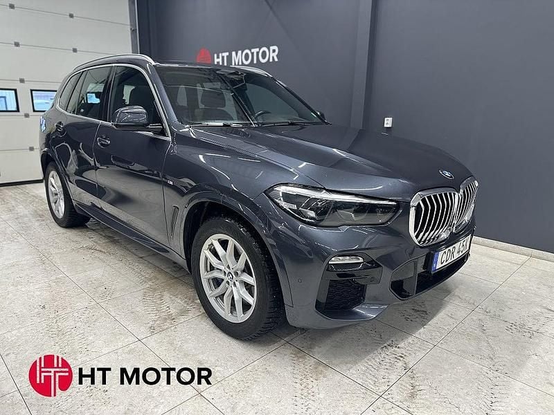 Begagnad BMW X5 M Sport 286 HK (210 kW) 2020 Grå SUV