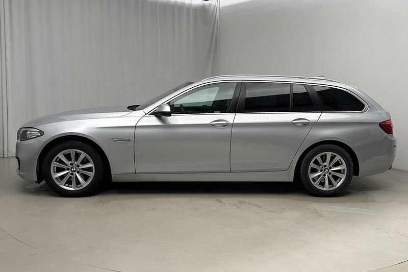 Begagnad BMW 520 190 HK (139 kW) 2017 Silver Kombi