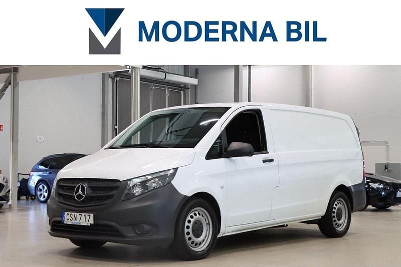 Vit Begagnad 2018 Mercedes Vito Minibuss | 109 900 kr (Superpris) - Bild 1/4