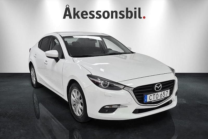 Begagnad Mazda 3 Vision 105 HK (77 kW) 2016 Vit Sedan
