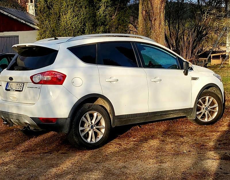 Begagnad 2012 Ford Kuga SUV | 38 000 kr (Superpris) - Bild 1/4