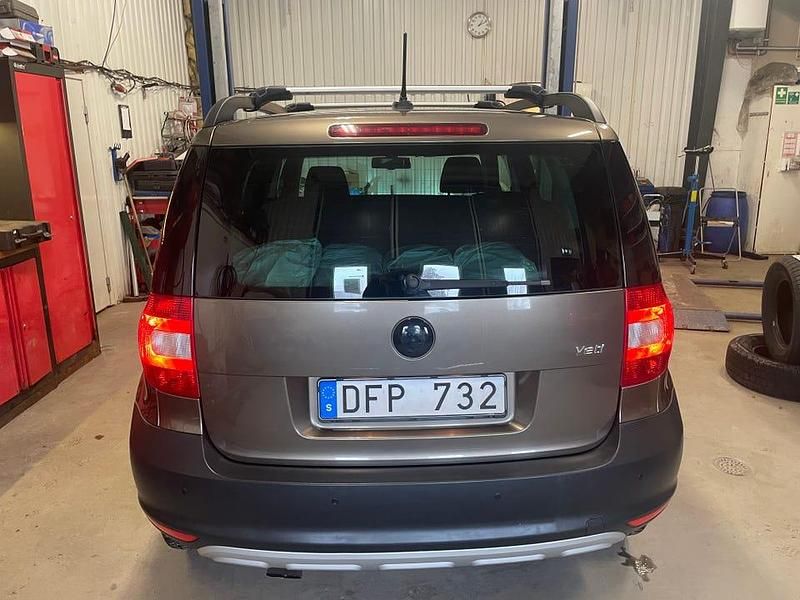 Begagnad Skoda Yeti 105 HK (77 kW) 2013 SUV